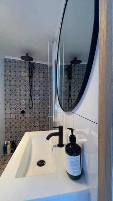 Lovely Brick Cottage With Amazing Water View Hobart Zewnętrze zdjęcie